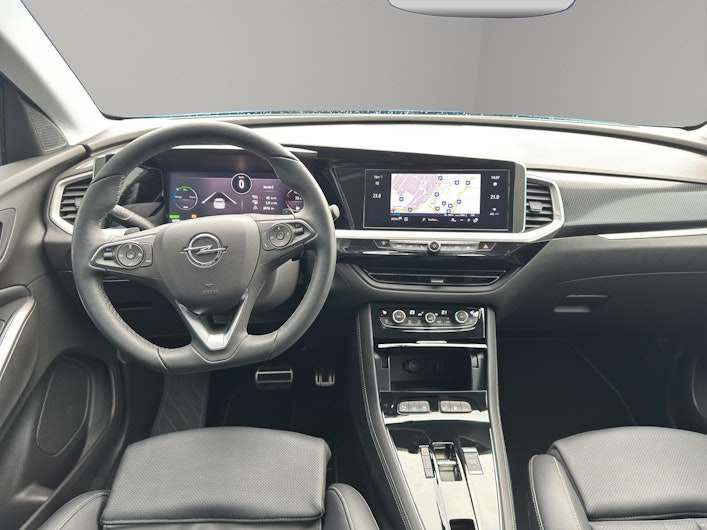 Vehicle image OPEL GRANDLAND