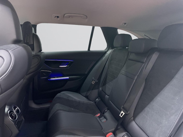 Vehicle image MERCEDES-BENZ C 220