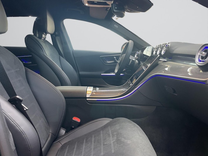 immagine del veicolo MERCEDES-BENZ C 220