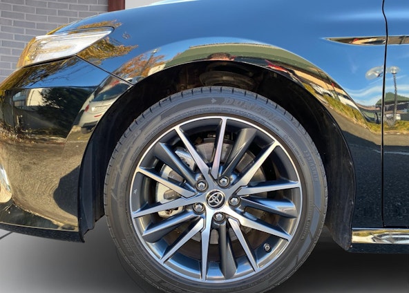 Vehicle image 9 Vehicle image 9