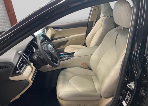 Vehicle image 7 Vehicle image 7