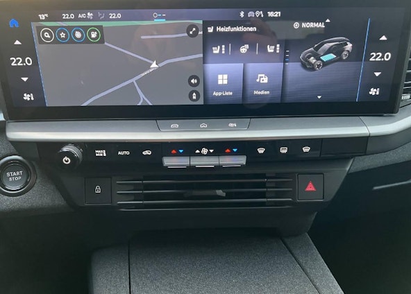 Vehicle image 7 Vehicle image 7