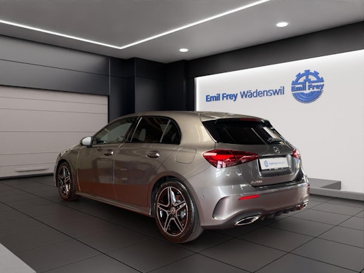 MERCEDES-BENZ A 200 Night Star AMG Line 2