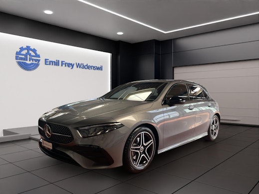 MERCEDES-BENZ A 200 Night Star AMG Line 0