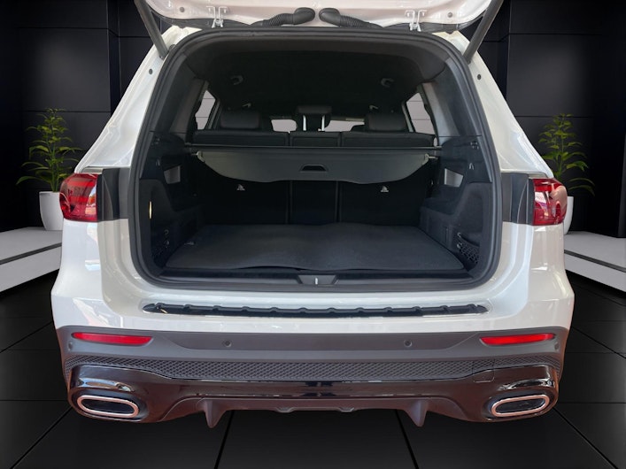 Vehicle image MERCEDES-BENZ GLB 220