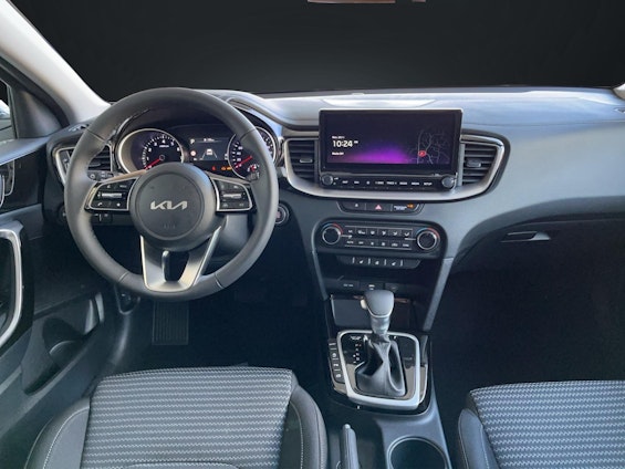 Vehicle image 11 Vehicle image 11