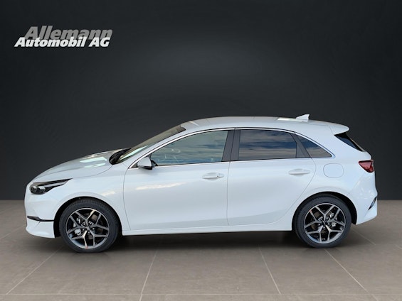 Vehicle image 2 Vehicle image 2