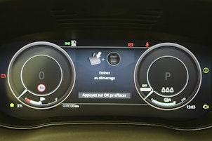 Vehicle image JAGUAR E-Pace 1.5 T 270e R-Dynamic HSE AWD