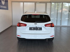 Vehicle image FORD Focus Station Wagon 1.0i EcoB Hybrid 155 Titanium