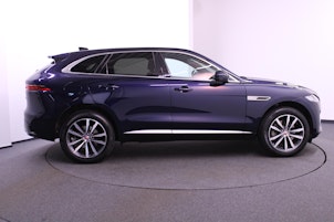 Vehicle image JAGUAR F-Pace 3.0 I6 SE AWD