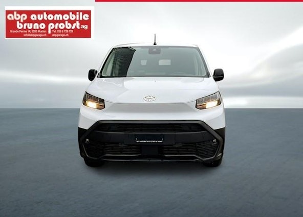 Vehicle image 2 Vehicle image 2