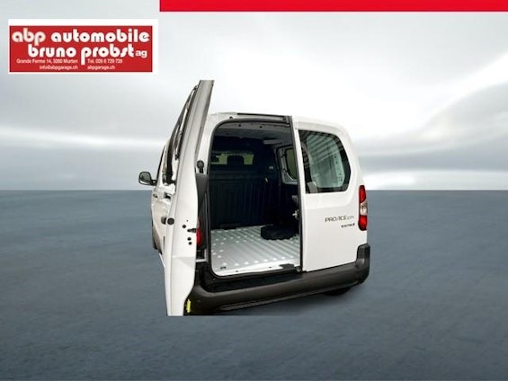 Vehicle image 10 Vehicle image 10