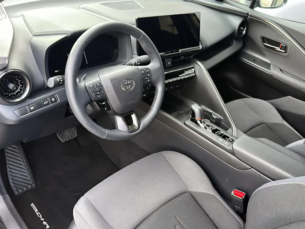Toyota C-HR 2.0 PHEV Trend