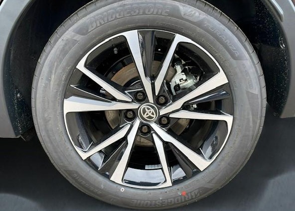 Vehicle image 6 Vehicle image 6