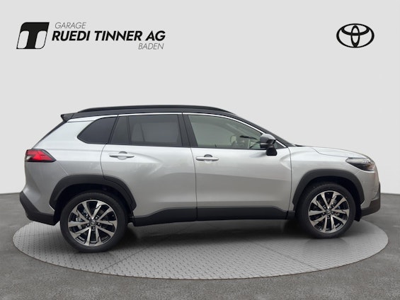 Vehicle image 19
