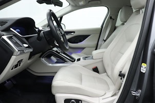 Vehicle image JAGUAR I-Pace EV400 SE AWD