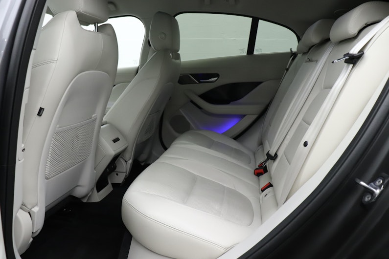 Vehicle image JAGUAR I-PACE