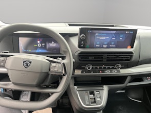 Vehicle image PEUGEOT e-Expert Kaw. Long 75 kWh