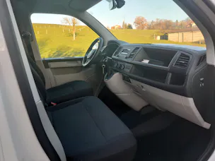 VW T6 Kombi 3000 2.0 TDI 150 DSG