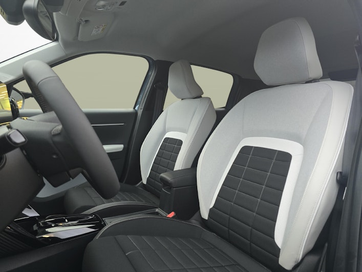 Vehicle image CITROEN ë-C3 VAN