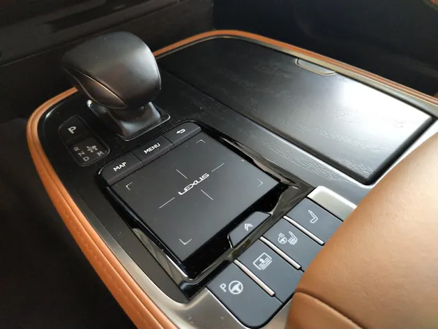 Lexus LS 500h Excellence AWD