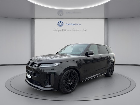 First vehicle image