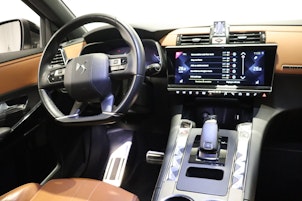 Vehicle image DS AUTOMOBILES DS7 Crossback 1.6 PureTech 225 Rivoli