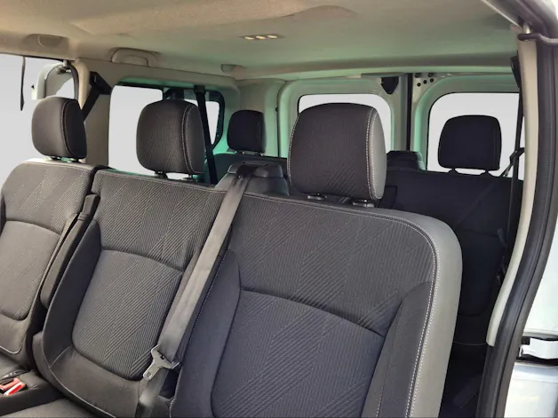 Renault Trafic Passenger Techno Blue dCi 170 EDC