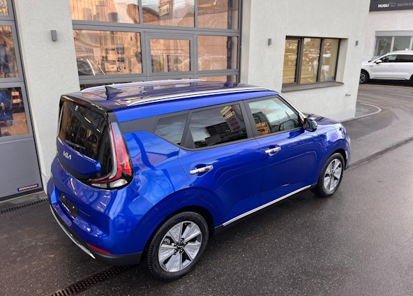 Vehicle image 21 Vehicle image 21