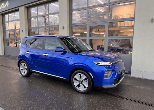 Vehicle image 15 Vehicle image 15