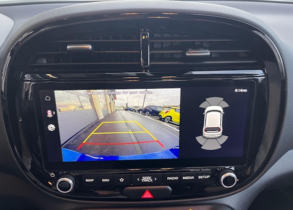 Vehicle image 6 Vehicle image 6