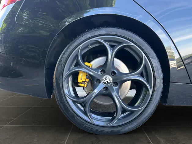 Alfa Romeo Giulia 2.0 Q4 Veloce