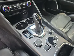 Alfa Romeo Giulia 2.0 Q4 Veloce