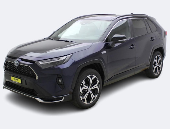 First vehicle image