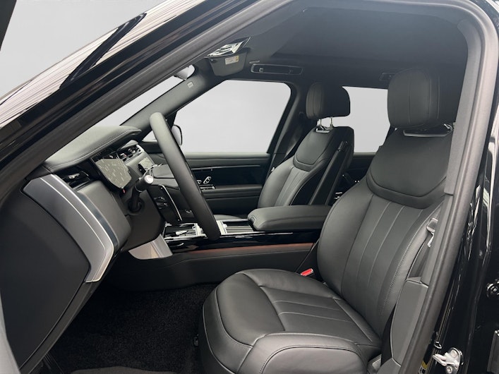 Vehicle image LAND ROVER RANGE ROVER