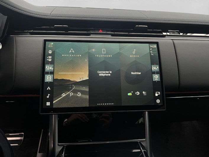 Vehicle image LAND ROVER RANGE ROVER