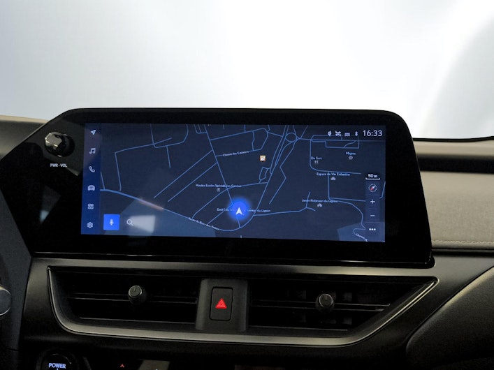 Vehicle image LEXUS UX