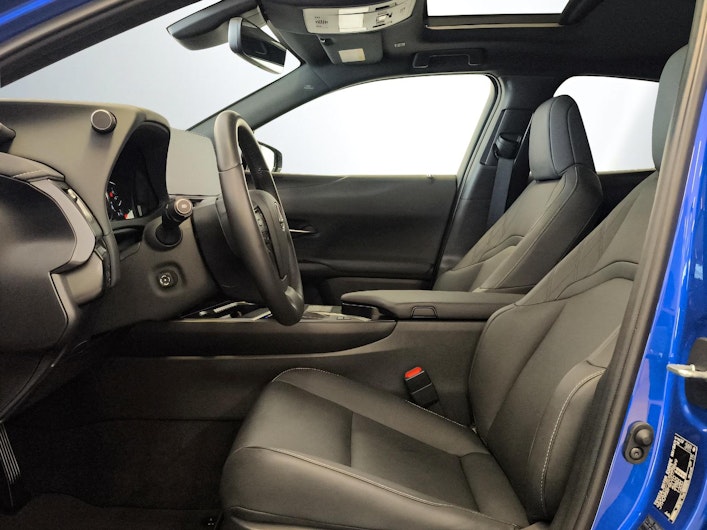 Vehicle image LEXUS UX