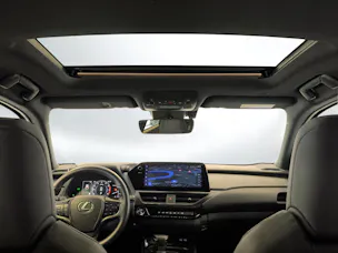 Lexus UX 250h F-Line