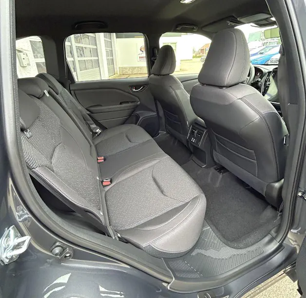 Subaru Forester 2.0i e-Boxer Swiss Plus