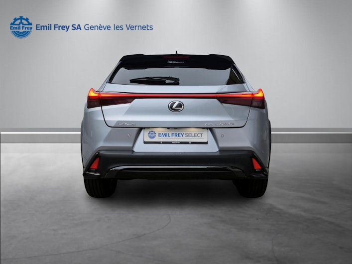 Vehicle image LEXUS UX