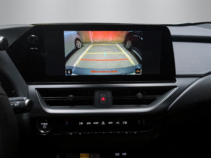 Vehicle image LEXUS UX