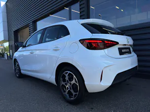 MG 3 1.5 Hybrid Luxury
