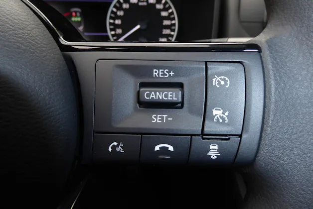 Nissan Qashqai 1.3 DIG-T Visia