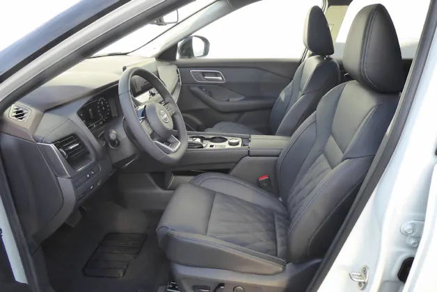 Nissan X-Trail 1.5 VC-T Tekna+ e-4orce 7 Plätzer