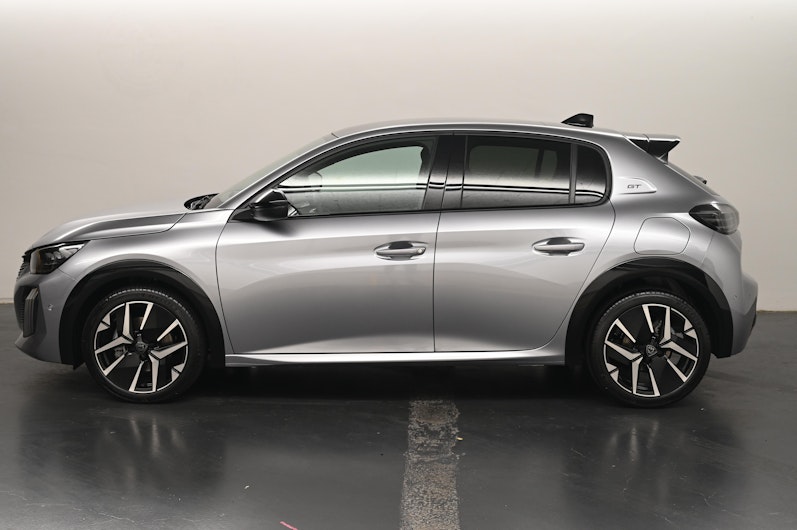 Vehicle image PEUGEOT 208