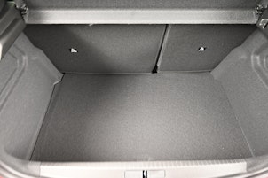 Vehicle image PEUGEOT 208 1.2 Hybrid 136 GT