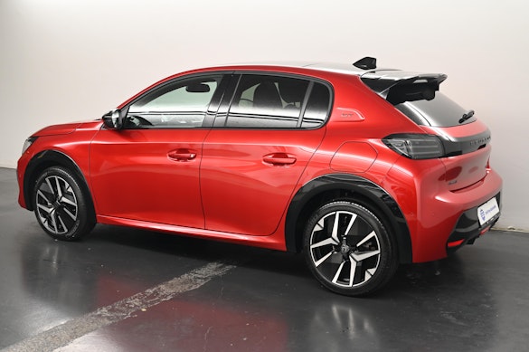 PEUGEOT 208 1.2 Hybrid 136 GT 3