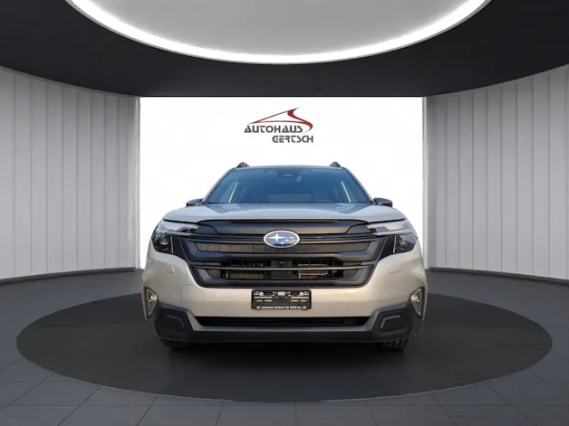 Subaru Forester Station 2.0i e-Boxer Swiss Plus