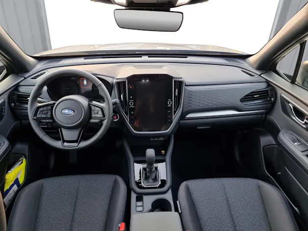Subaru Forester Station 2.0i e-Boxer Swiss Plus